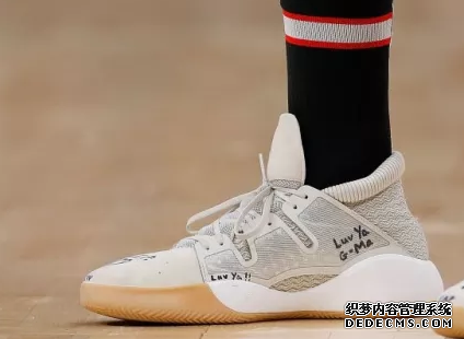 NBA12月19号球星上脚球鞋有哪些 NBA12月19号球星上脚球鞋盘点 NBA12月19号球星上脚球鞋有哪些 NBA12月19号球星上脚球鞋盘点